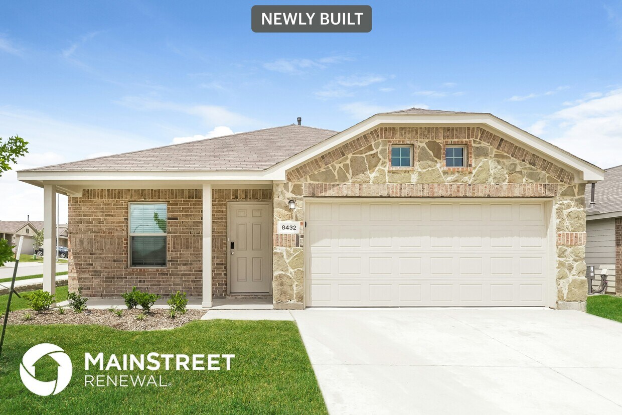 Foto principal - 8432 Fawn Creek Dr