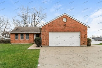 Building Photo - 10766 Pippin Rd