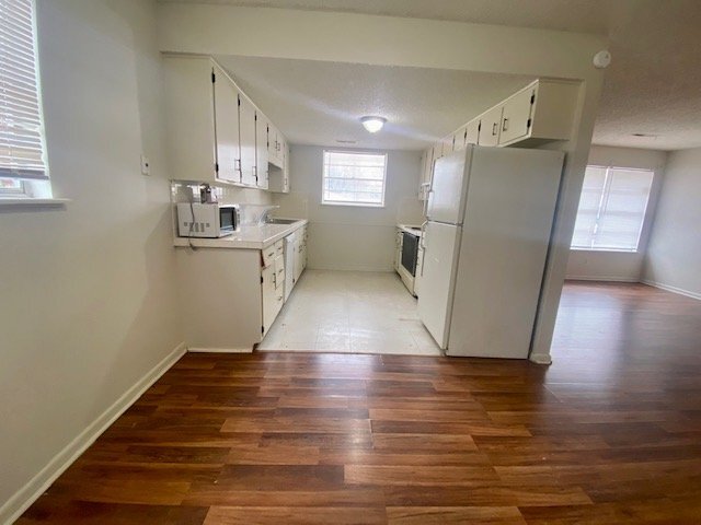 Foto del edificio - 1702 Kimbrough St