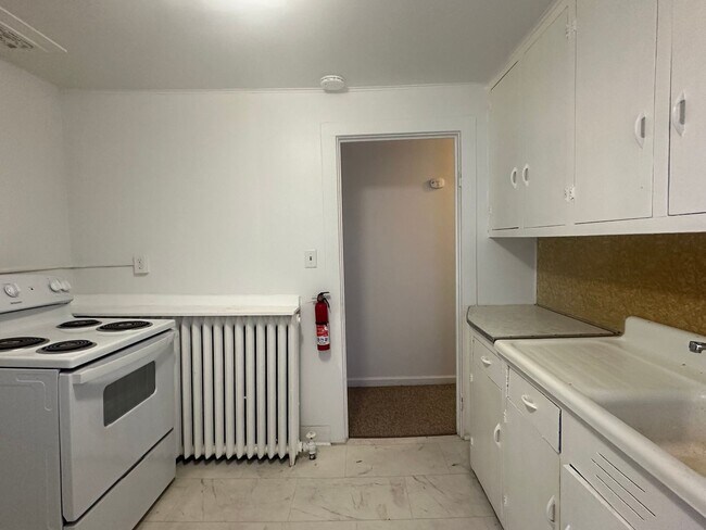Foto del edificio - 219 N Huron St