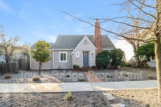 Building Photo - 5250 21st Ave