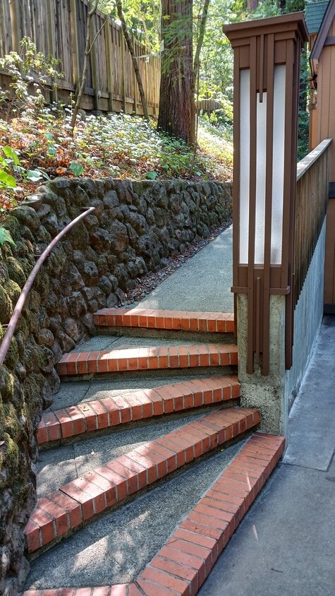 Foto principal - 10483 Woodside Dr