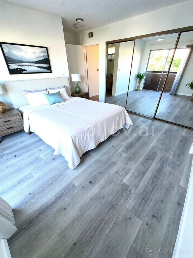 Building Photo - 8722 Burton Way