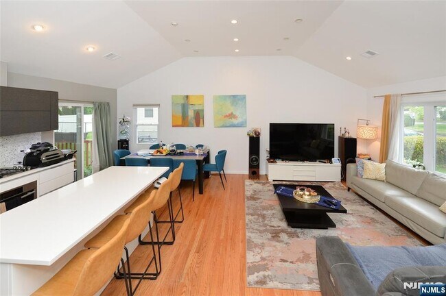 Building Photo - 38-55 van Riper Place Unit 1X