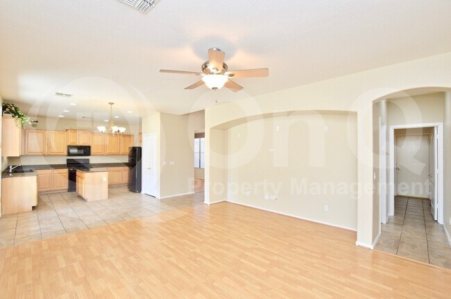 Foto del edificio - 263 W Hawk Way