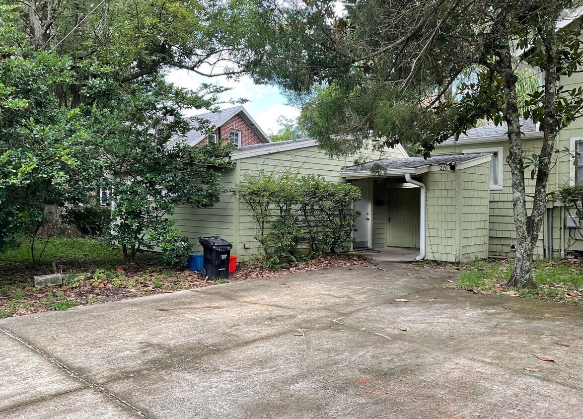 Foto principal - 1 Bed 1 Bath in Duckpond