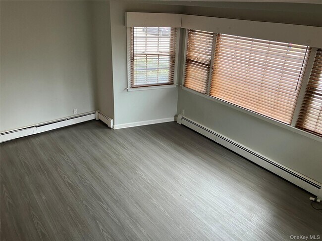 Foto del edificio - 18 Park Ave