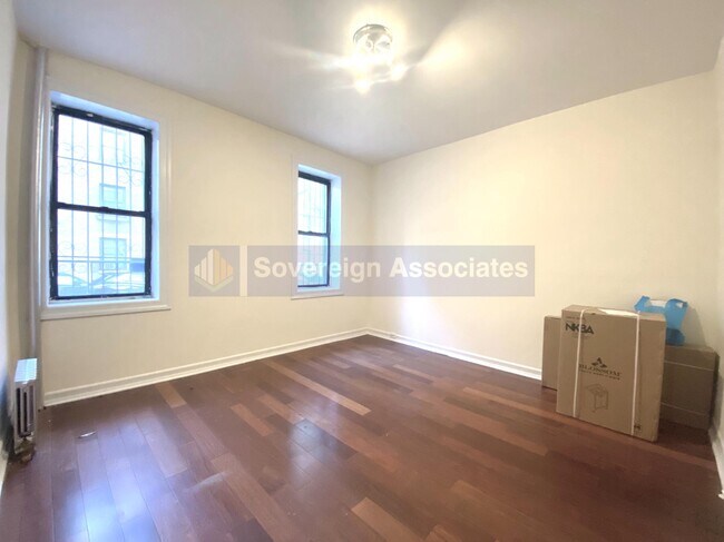 Building Photo - 270 Fort Washington Ave