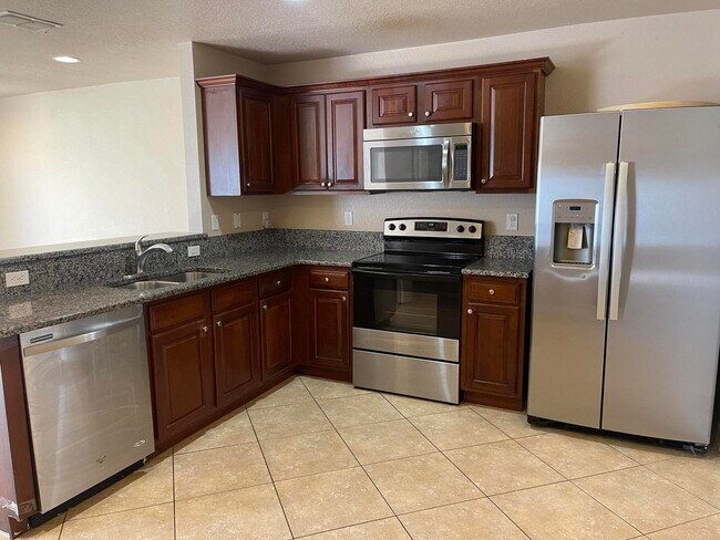 Foto del edificio - 1964 Providence Pl