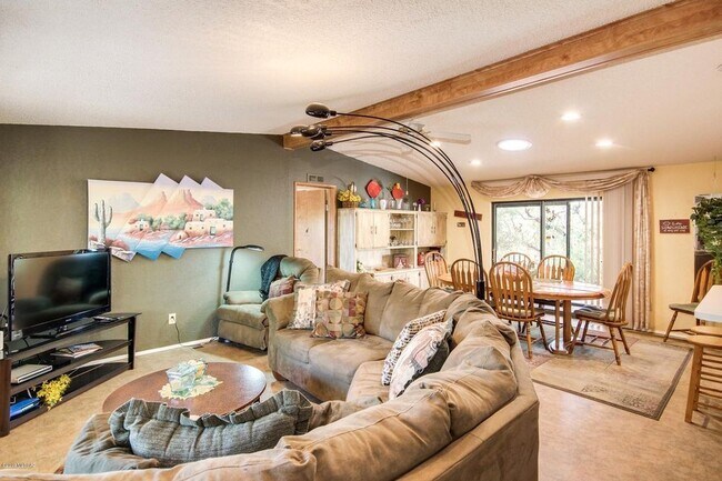 Foto del edificio - 2341 S Lazy A Pl