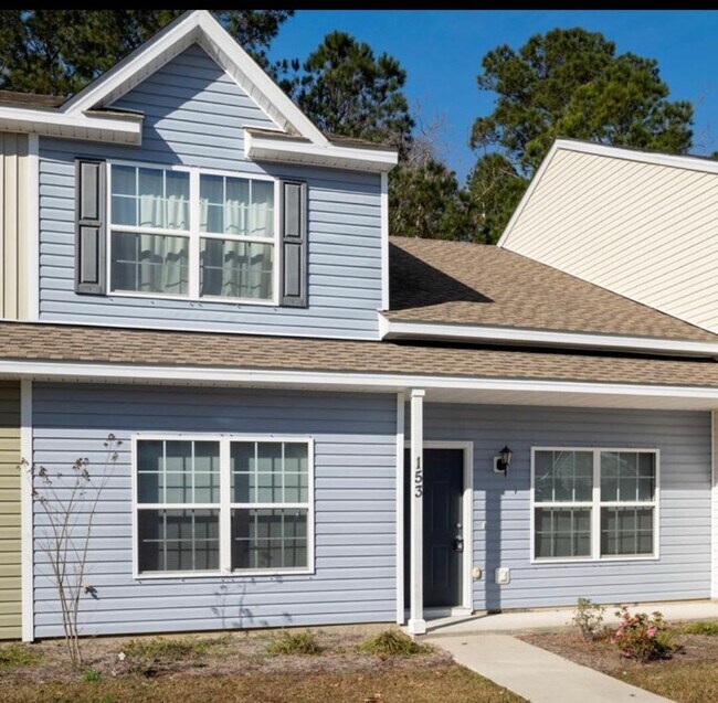 Building Photo - 153 Bella Way