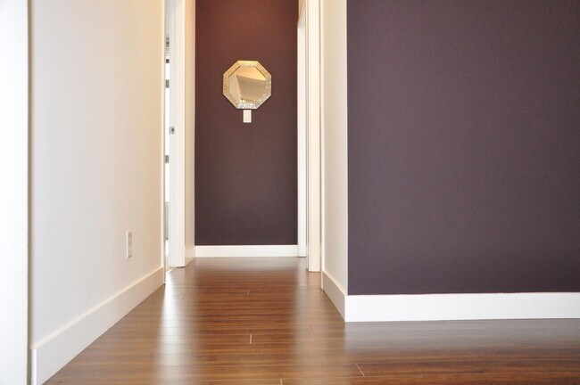 Photo du bâtiment - 1050 Smithe St