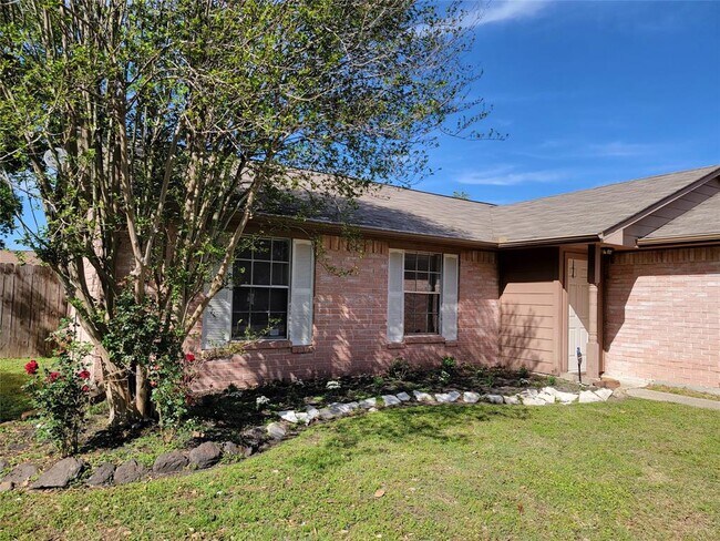 Building Photo - 4718 Enchanted Rock Ln