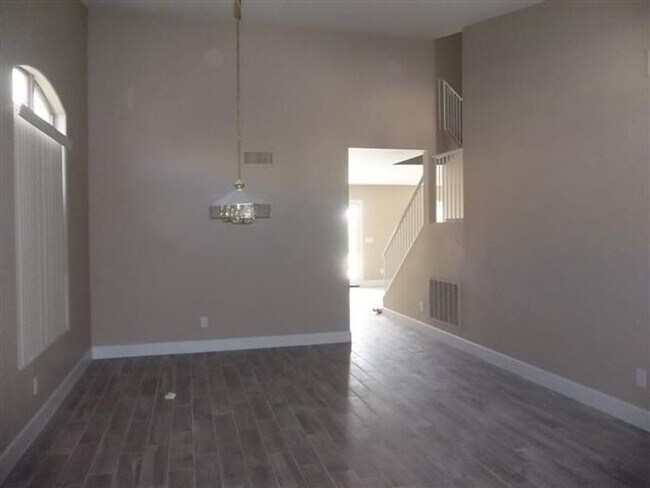 Foto del edificio - Beautiful 4 bed/2.5 bath in Desert Ridge!