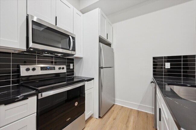 Foto del edificio - 4025 Lancaster Ave