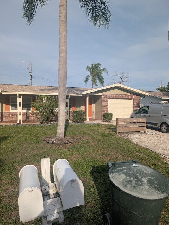 Photo - 411 Marjon Ave (Dunedin, FL) Apartment