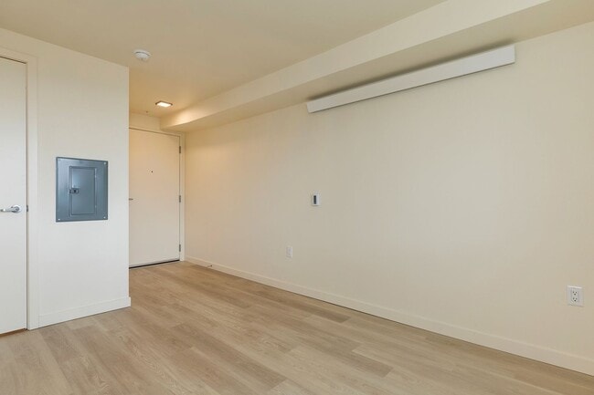 Interior Photo - Chinook Apartments