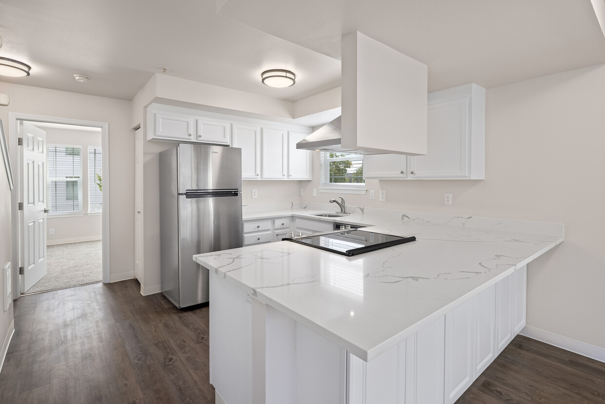 Foto principal - Pine Street Townhomes