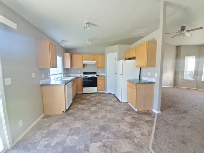 Building Photo - 1003 Gold Creek Dr