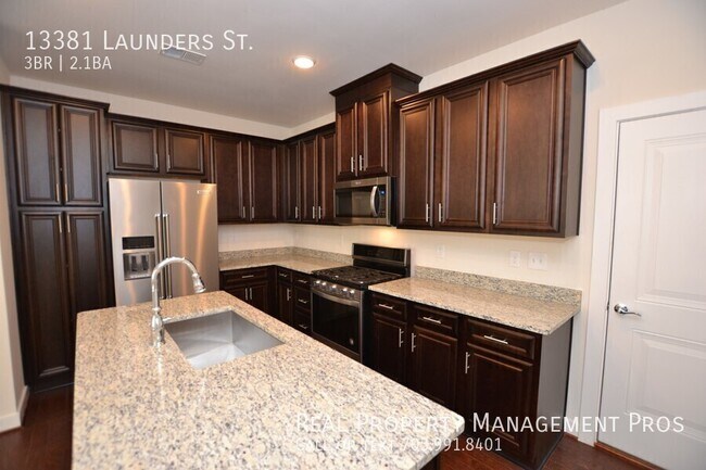 Building Photo - 13381 Launders St