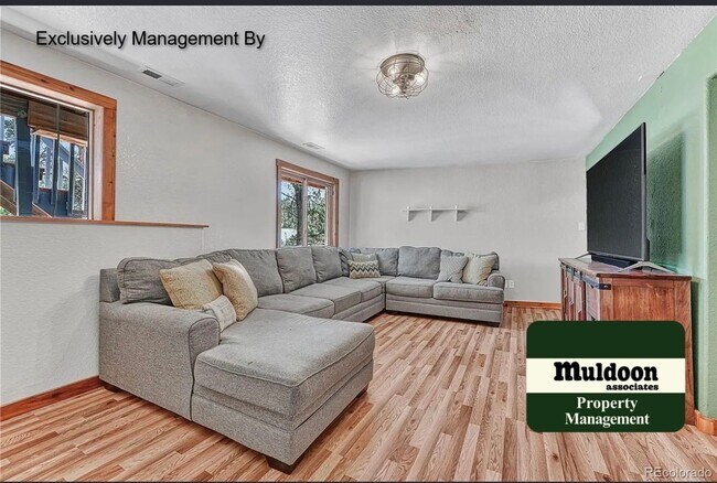 Foto del edificio - Available soon! Spacious home in Florissant!