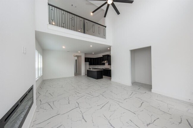 Foto del edificio - 31815 Pecan Mdw Ln