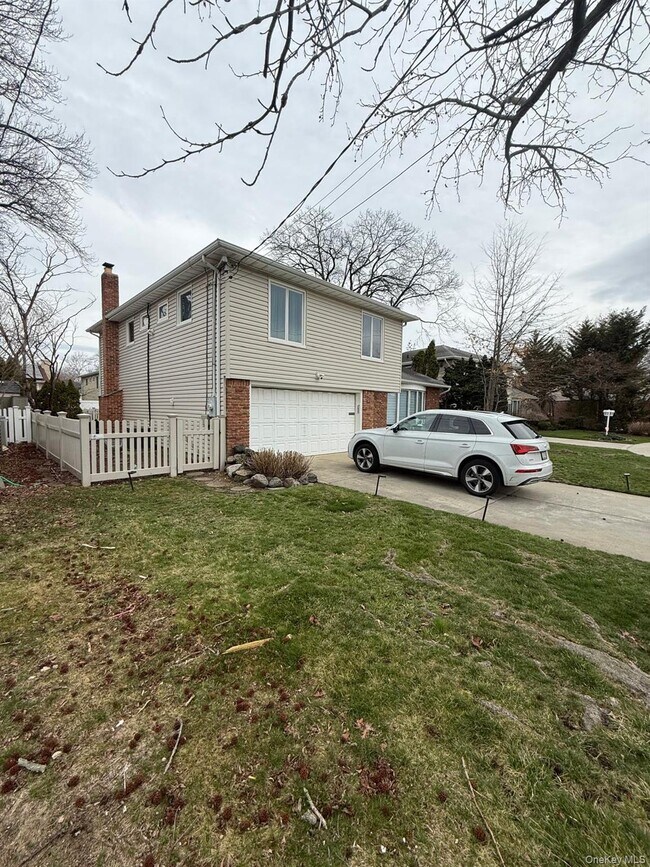 Foto del edificio - 23 Geoffrey Ln