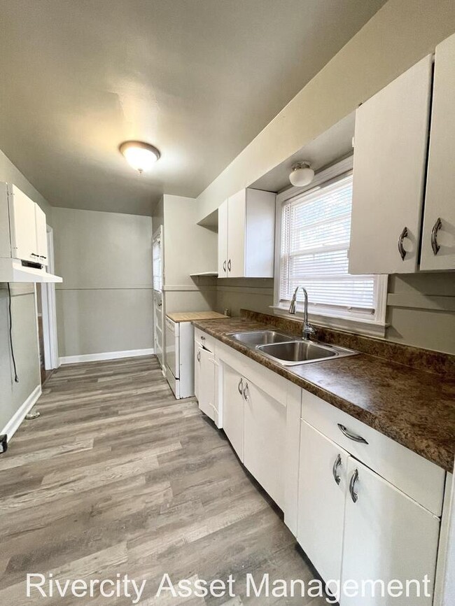 Foto del edificio - 755 Houston St