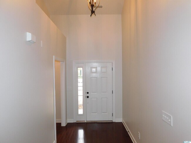 Foto del edificio - 1828 Rushing Wood Dr NW