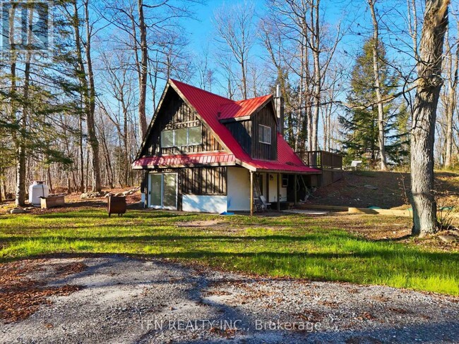 Building Photo - 657 Relative Rd