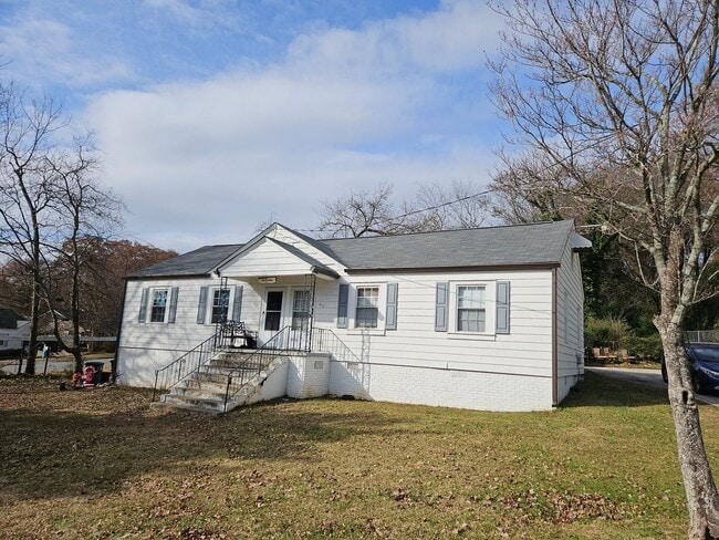 Photo - 210 SE Lakewood Dr Apartment