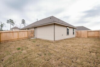Building Photo - 25202 Sanitas Valley Dr