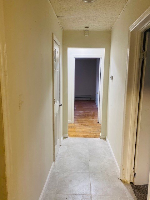 Foto del edificio - 196 Outwater Ln