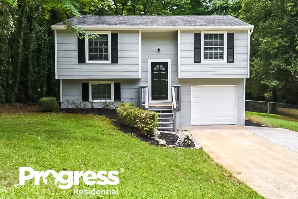 Foto principal - 2829 Pine Meadow Dr