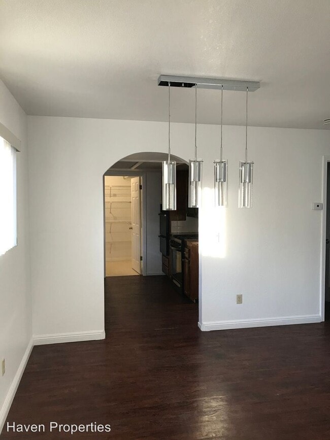 Building Photo - 3 br, 2 bath House - 1340 Los Olivos, Unit C