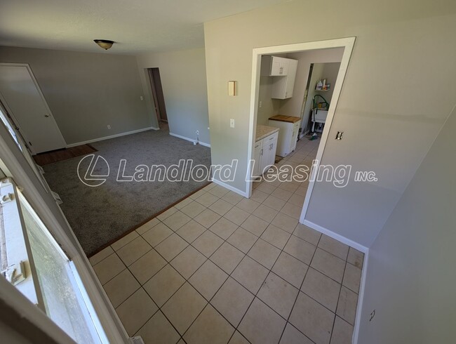 Foto del edificio - 4252 Belle Ave
