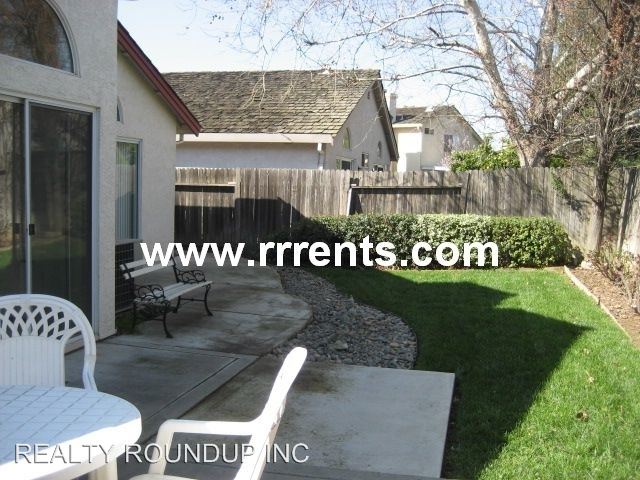 Building Photo - 6403 Shasta Creek Way