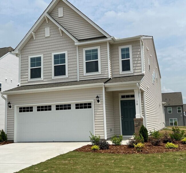 Foto del edificio - Available Now - Beautiful 4 Bedroom Home i...