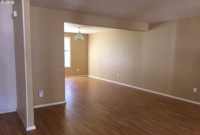 Foto del edificio - 17611 SE 16th St