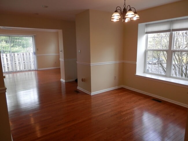Building Photo - 5006 Spruce Mill Dr