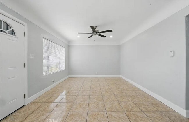 Foto del edificio - 3637 Beck Ave