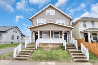 Building Photo - 293-295-295 E Woodrow Ave