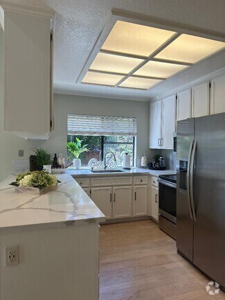 Building Photo - 4331 Montmorency Ct