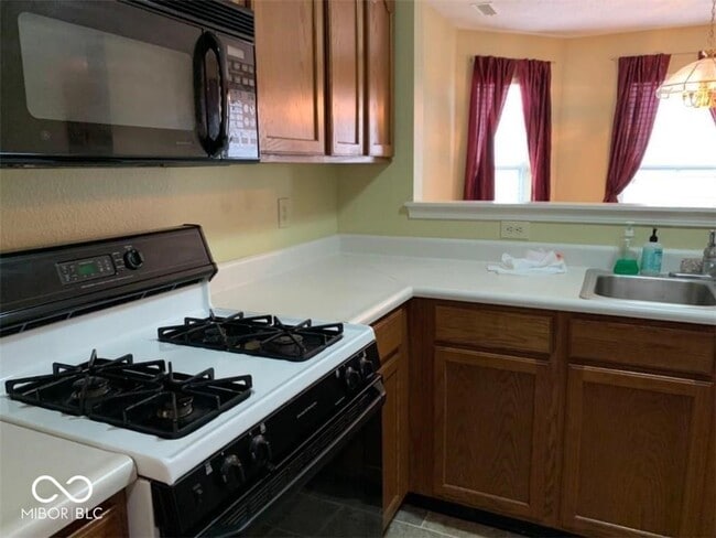 Foto del edificio - 12656 Crescent Dr