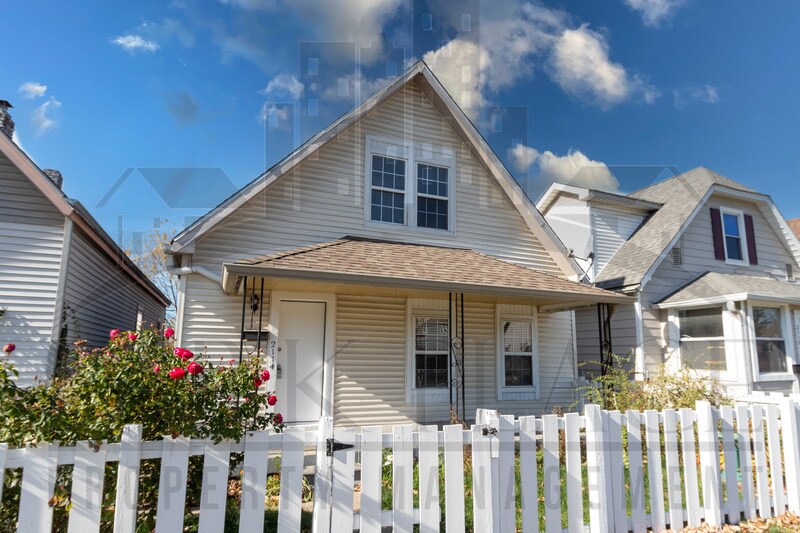 2114 b St, Indianapolis, IN 46225 House Rental in Indianapolis, IN
