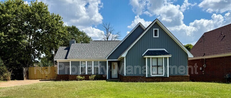 Foto principal - 3974 Almond Cove