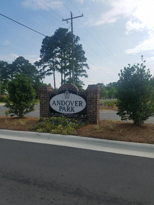 Building Photo - Andover Park Apartments