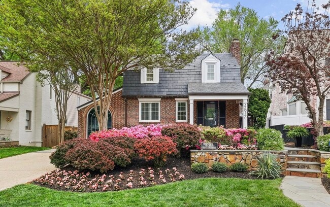 Building Photo - 4817 Chevy Chase Blvd