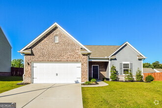 Building Photo - 3939 Kendrick Cir