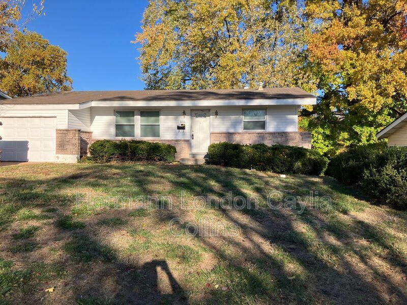 Foto principal - 11016 Saginaw Dr